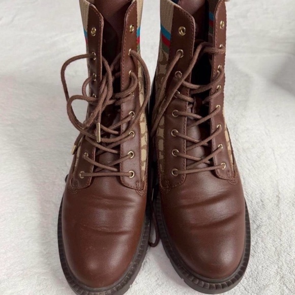 Coach logo Bootis in Walnut and Khaki size 8 - Picture 2 of 4